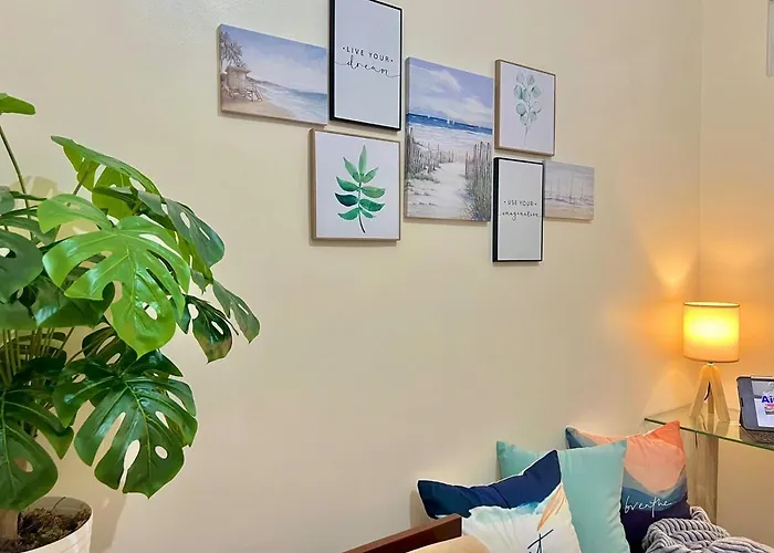 1 Bedroom Unit Near Sm Sucat And Naia Terminal *